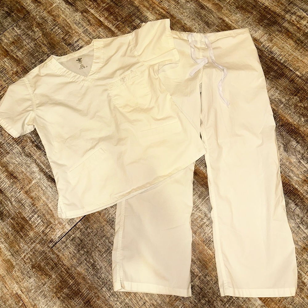 Women’s Med Couture Scrub Set